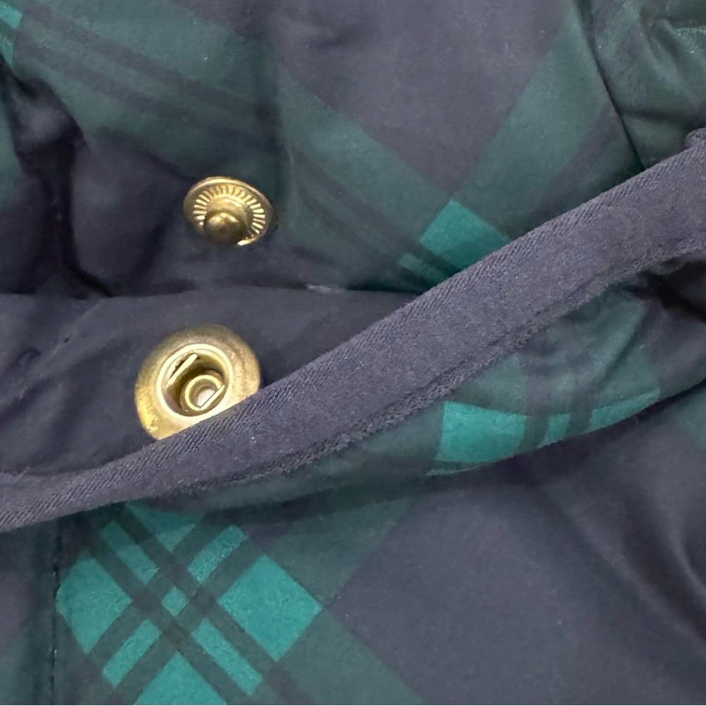 J.Crew Women’s XXS lightweight  down puffer vest! - Picture 6 of 9